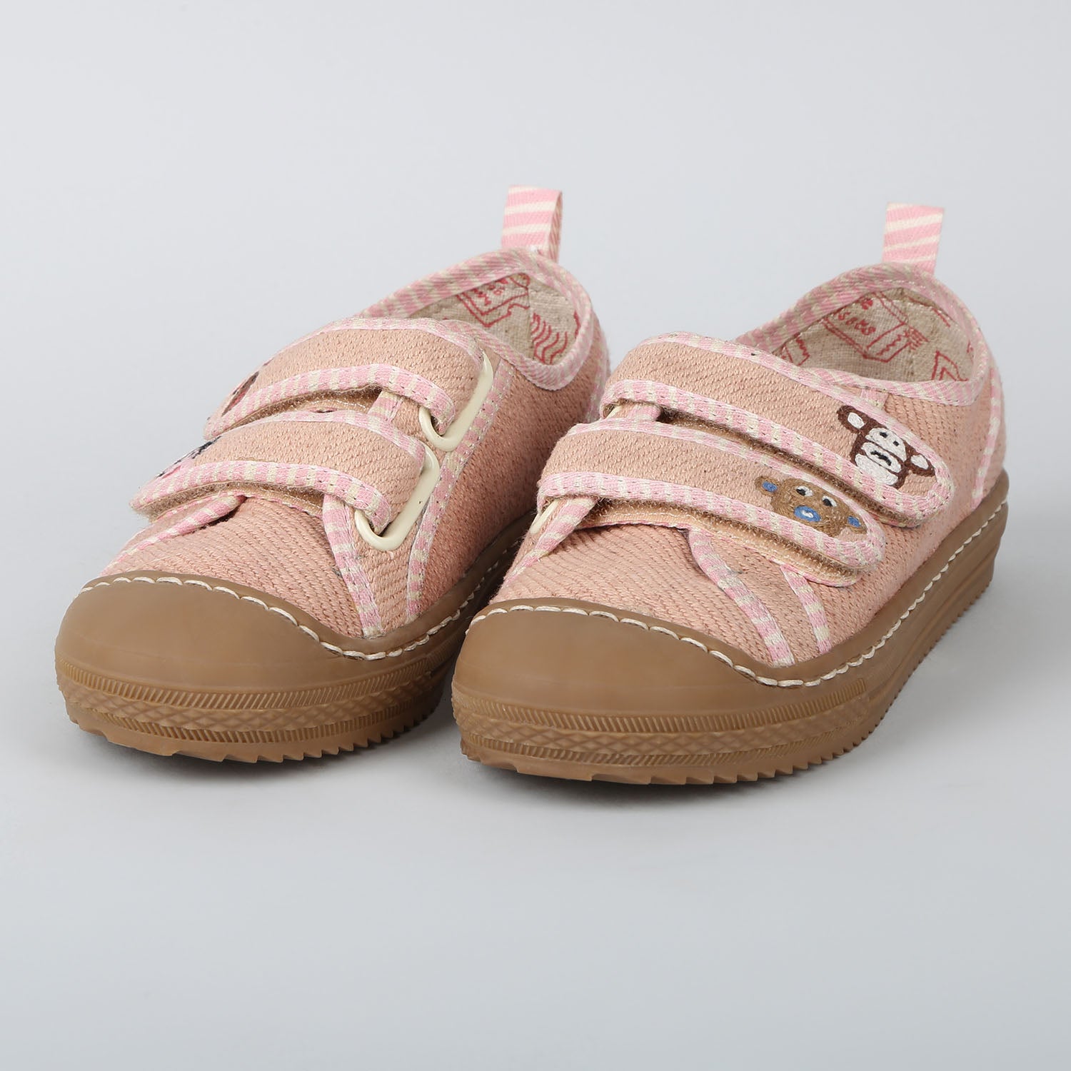 Lemur - Monkey Troop