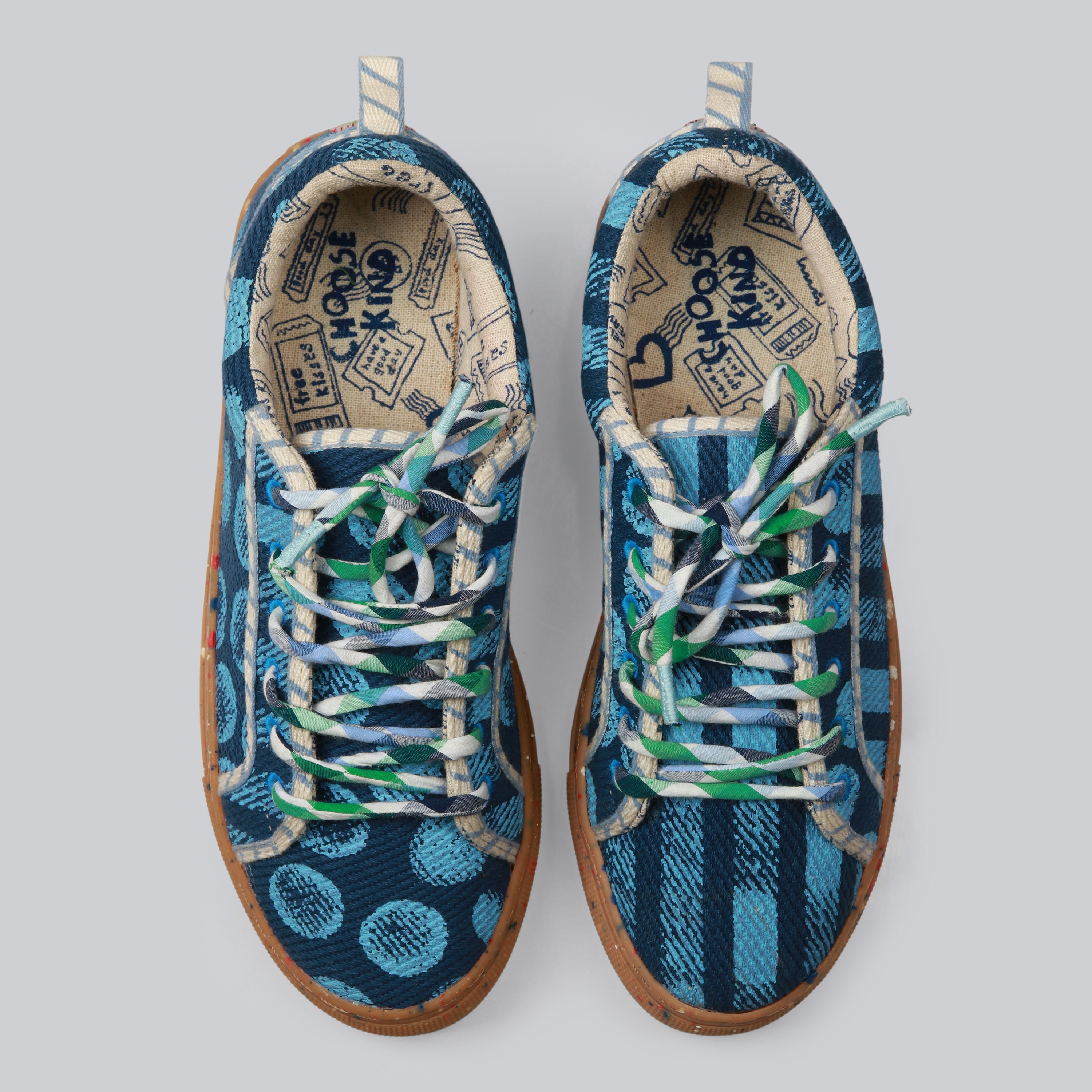 Pangolin -  Navy Nut